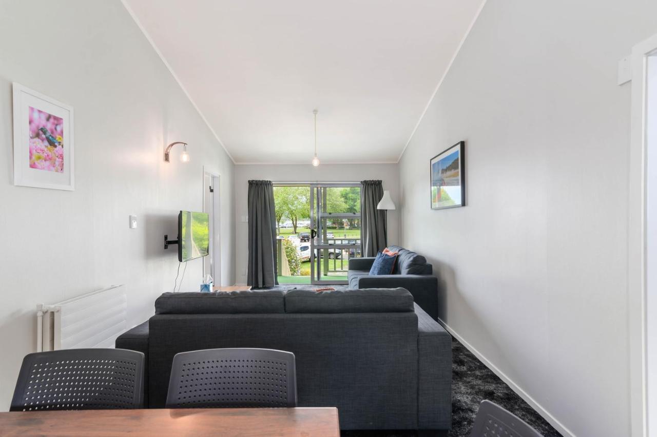 Lake Lodge Motel Rotorua Extérieur photo